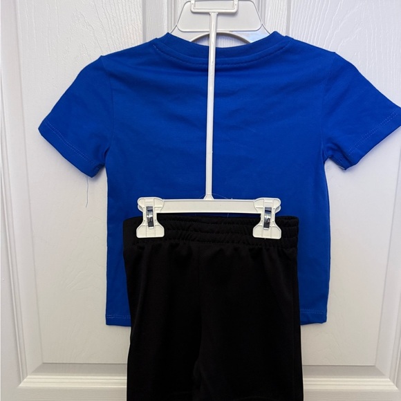 NWT Aeropostale Blue Graphic Tee and Black Shorts Set, Size 4T - Picture 3 of 3